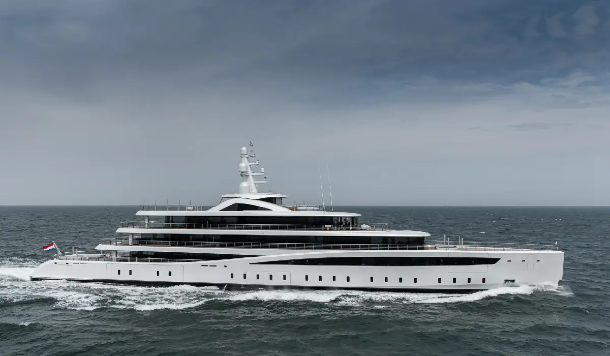 Feadship - Viva - Super Yacht Charter - Super Yachts for Sale - Exclusive Concierge Club.webp